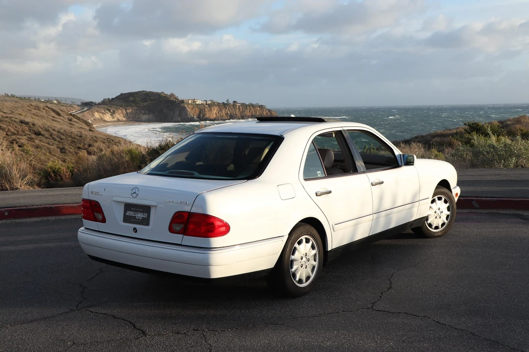 1999 Mercedes-Benz W210 E-Class - Image 14 of 31