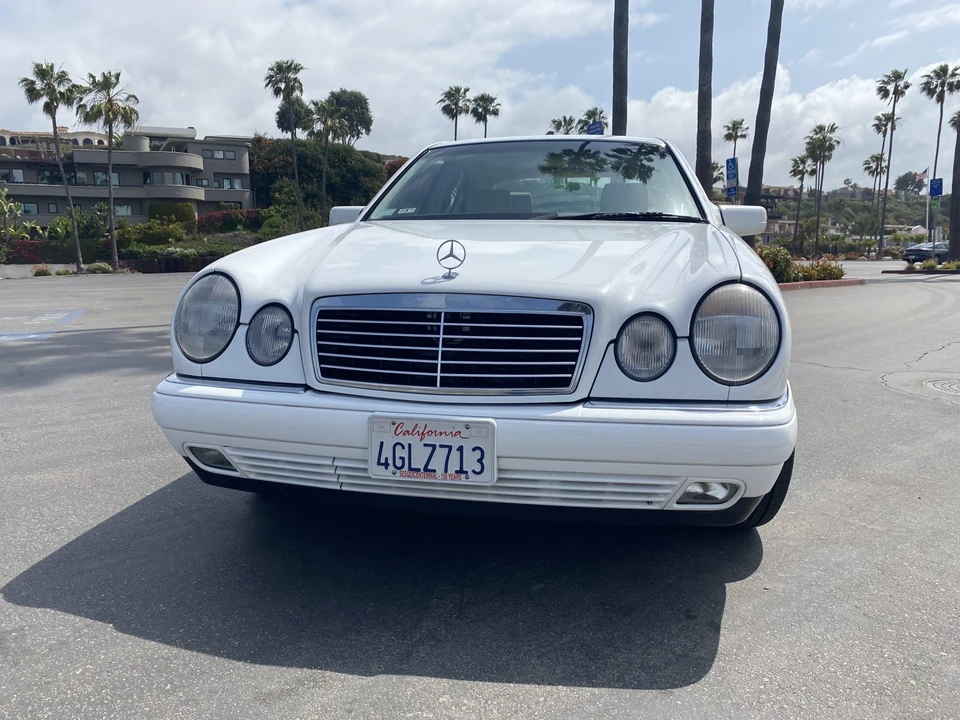 1999 Mercedes-Benz W210 E-Class - Image 2 of 31
