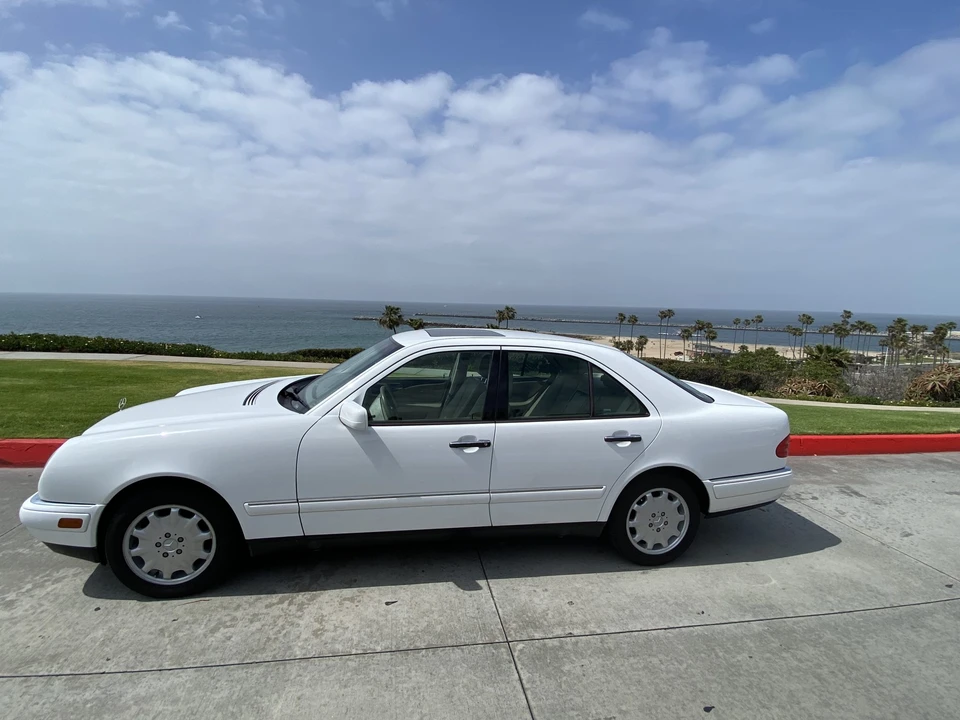 1999 Mercedes-Benz W210 E-Class - Image 16 of 31