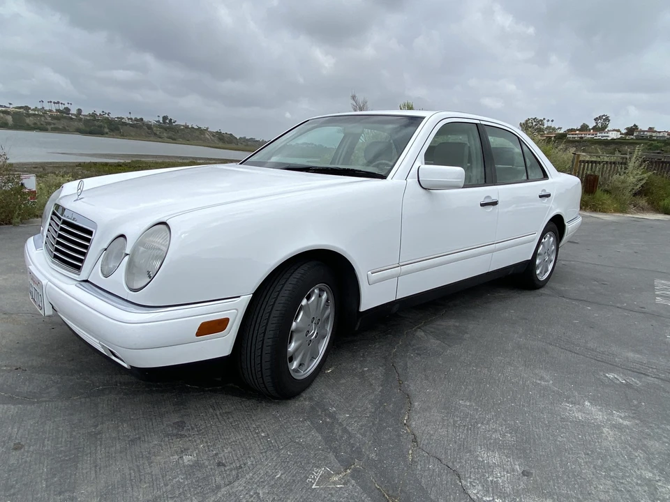 1999 Mercedes-Benz W210 E-Class - Image 11 of 31