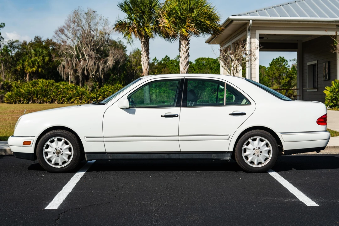 1999 Mercedes-Benz W210 E-Class - Image 3 of 31