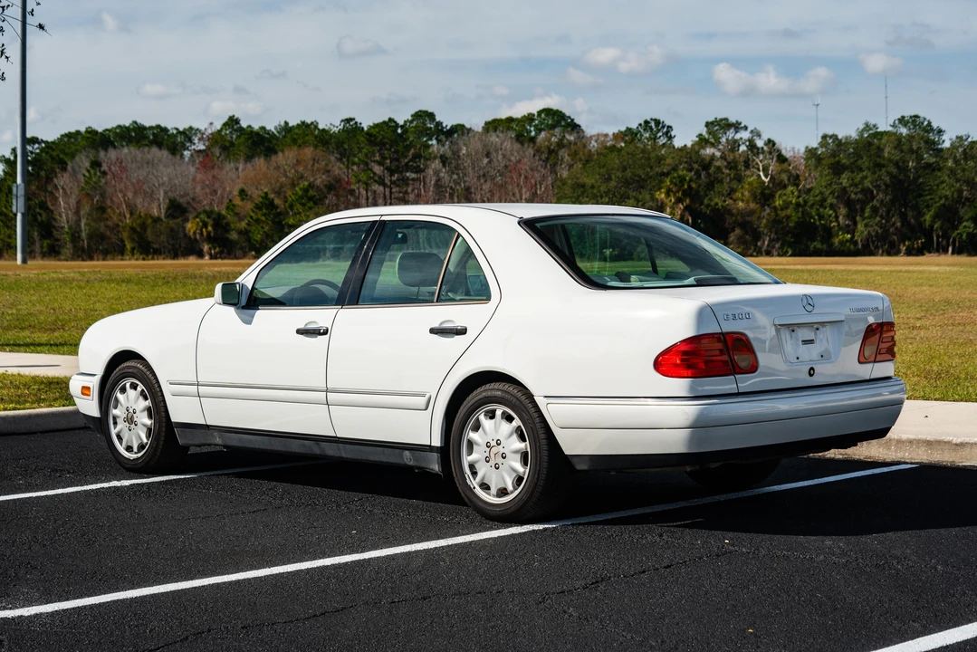 1999 Mercedes-Benz W210 E-Class - Image 15 of 31