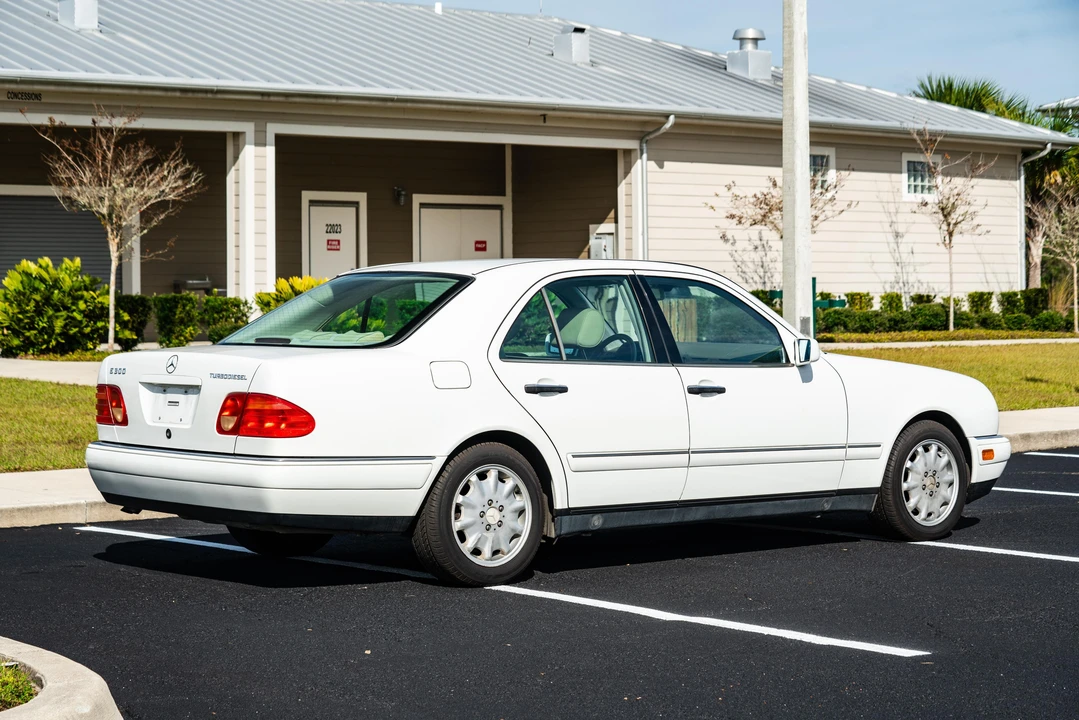 1999 Mercedes-Benz W210 E-Class - Image 23 of 31