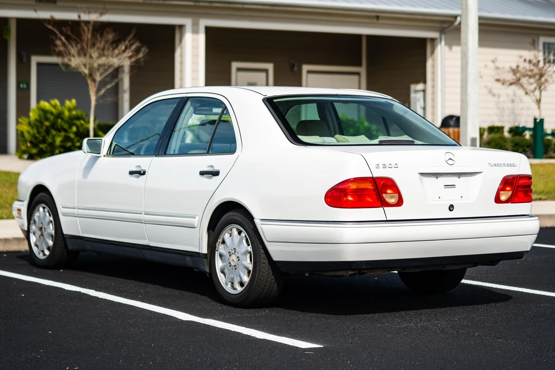 1999 Mercedes-Benz W210 E-Class - Image 4 of 31