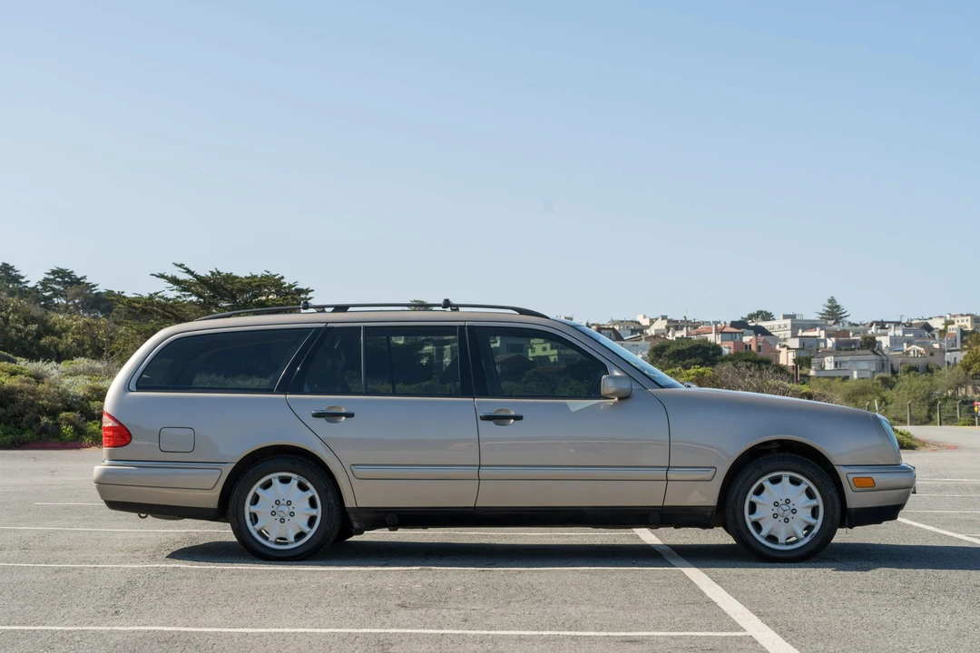 1999 Mercedes-Benz W210 E-Class - Image 10 of 31