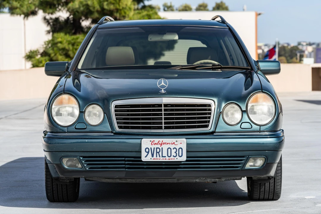 1999 Mercedes-Benz W210 E-Class - Image 2 of 31