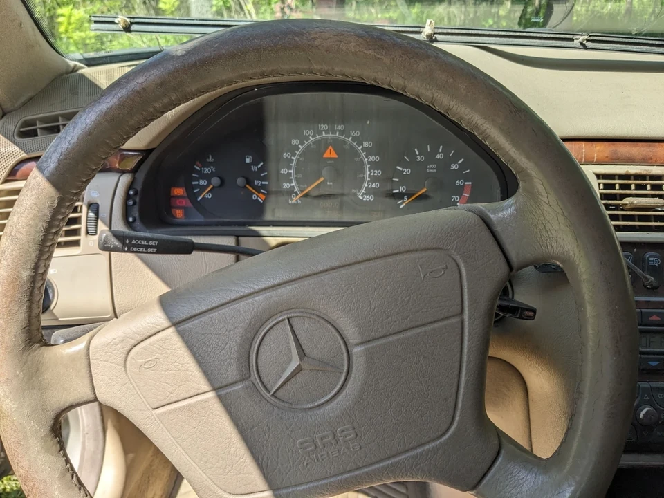 1999 Mercedes-Benz W210 E-Class - Image 8 of 19