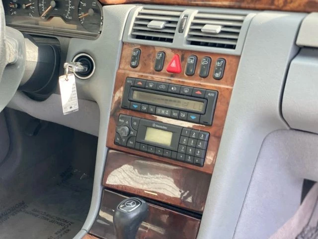 1999 Mercedes-Benz W210 E-Class - Image 12 of 21