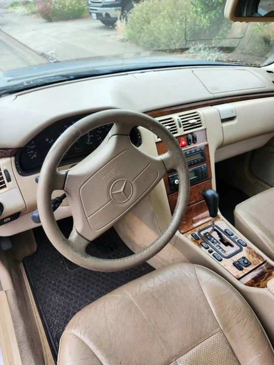 1999 Mercedes-Benz W210 E-Class - Image 16 of 20