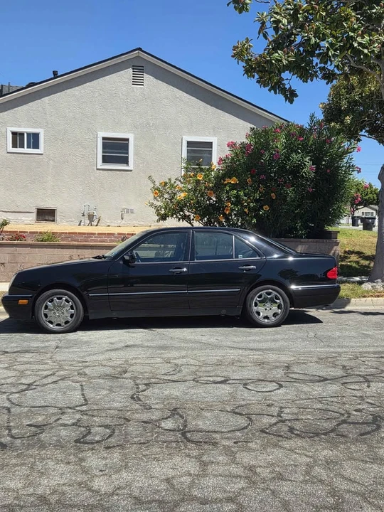 1999 Mercedes-Benz W210 E-Class - Image 2 of 5