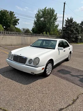 1999 Mercedes-Benz E320 Premium