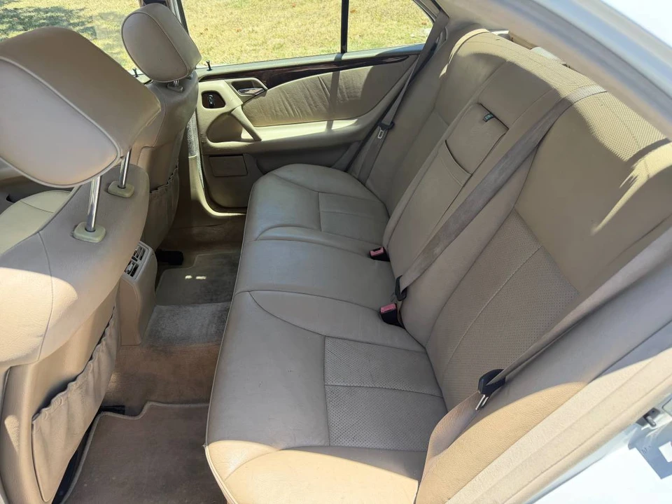 1999 Mercedes-Benz W210 E-Class - Image 8 of 12