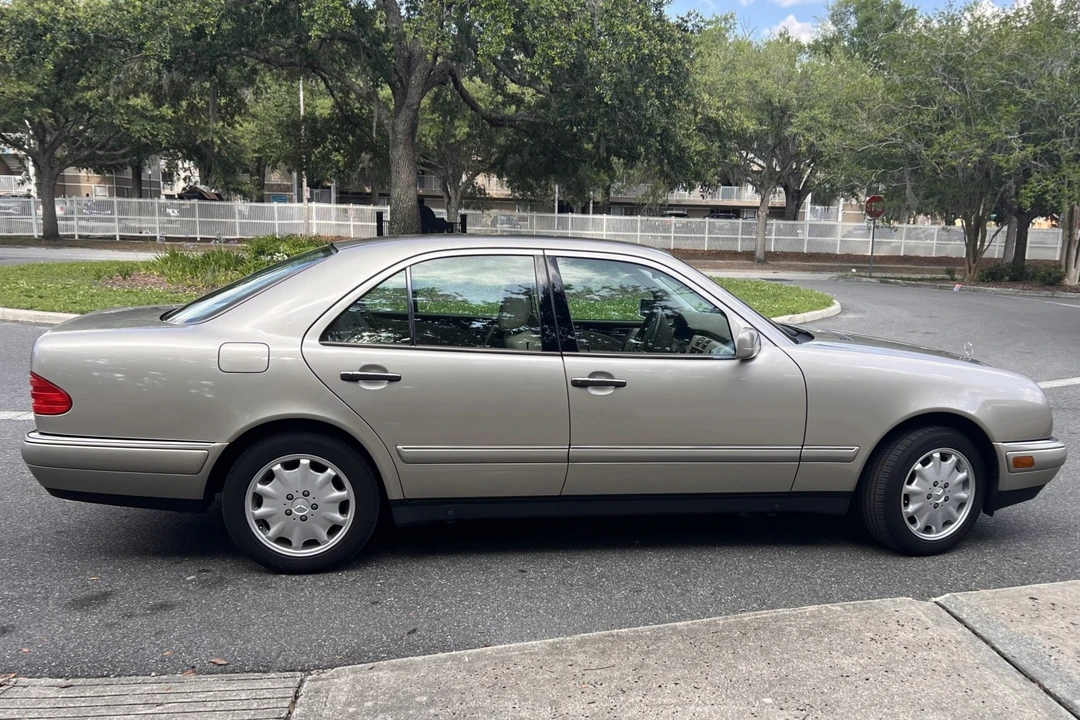 1999 Mercedes-Benz W210 E-Class - Image 11 of 31