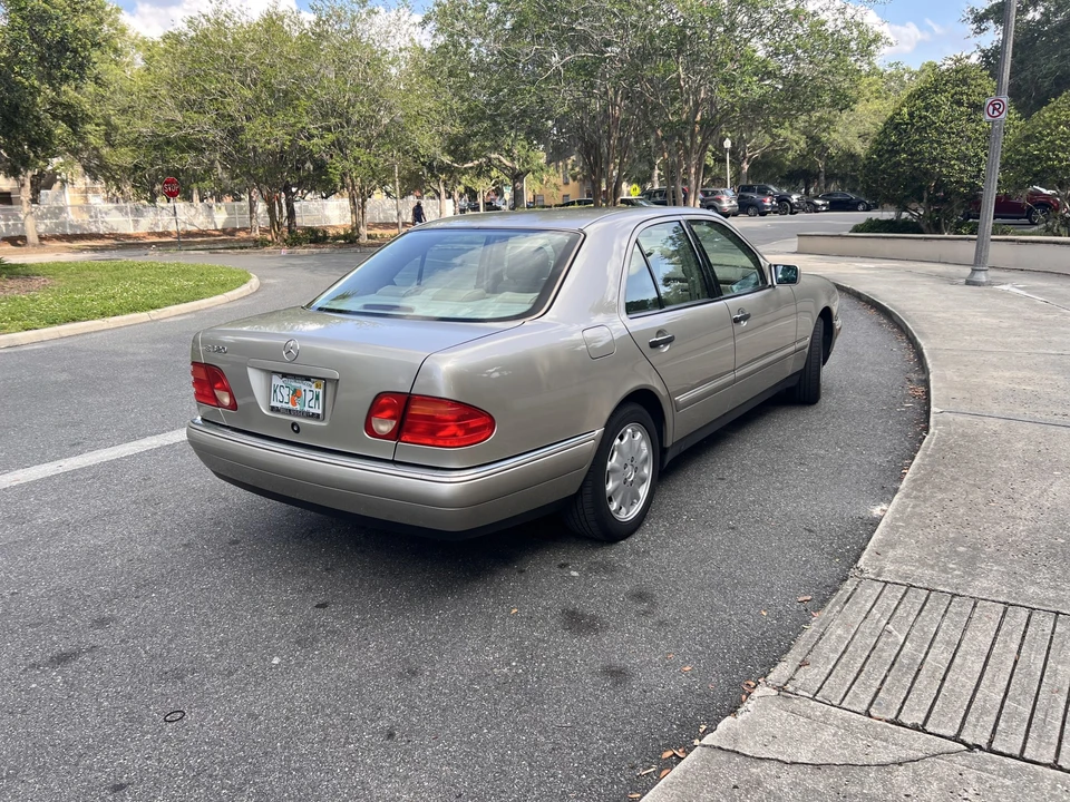 1999 Mercedes-Benz W210 E-Class - Image 13 of 31