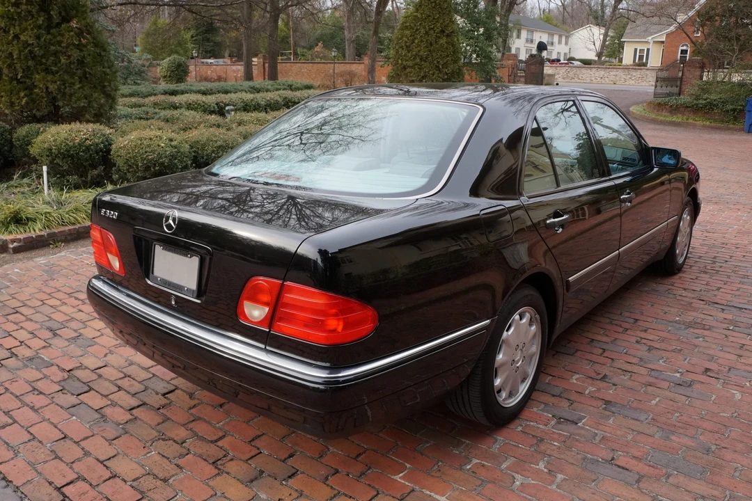 1999 Mercedes-Benz W210 E-Class - Image 16 of 31