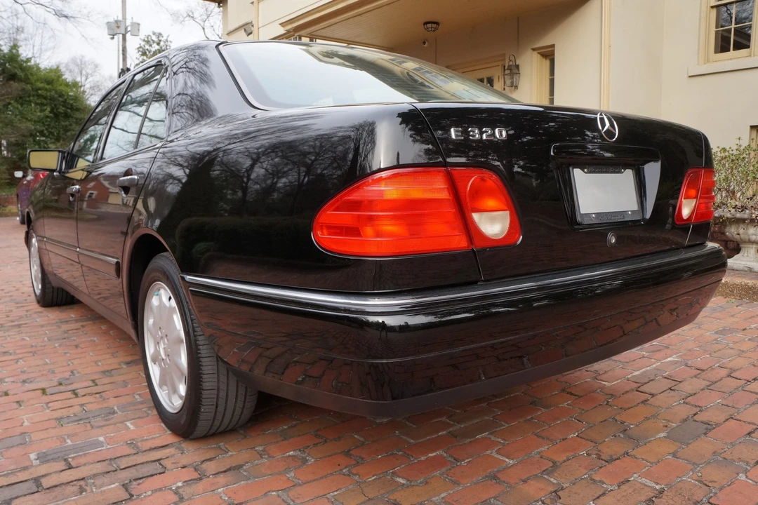1999 Mercedes-Benz W210 E-Class - Image 14 of 31
