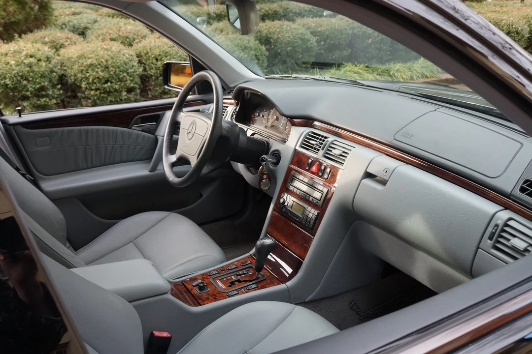 1999 Mercedes-Benz W210 E-Class - Image 22 of 31