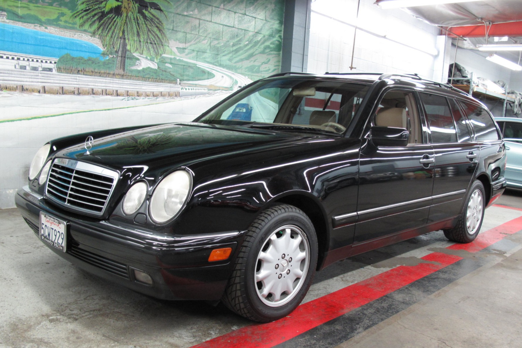 1999 Mercedes-Benz E320 Wagon
