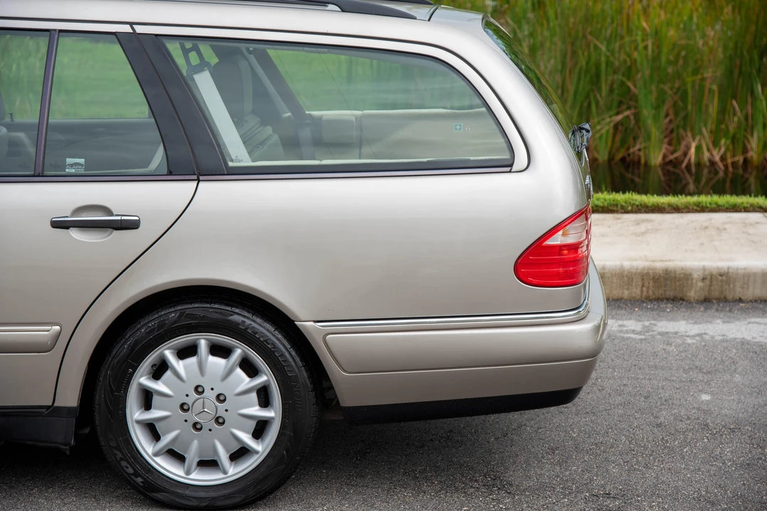 1999 Mercedes-Benz W210 E-Class - Image 28 of 31