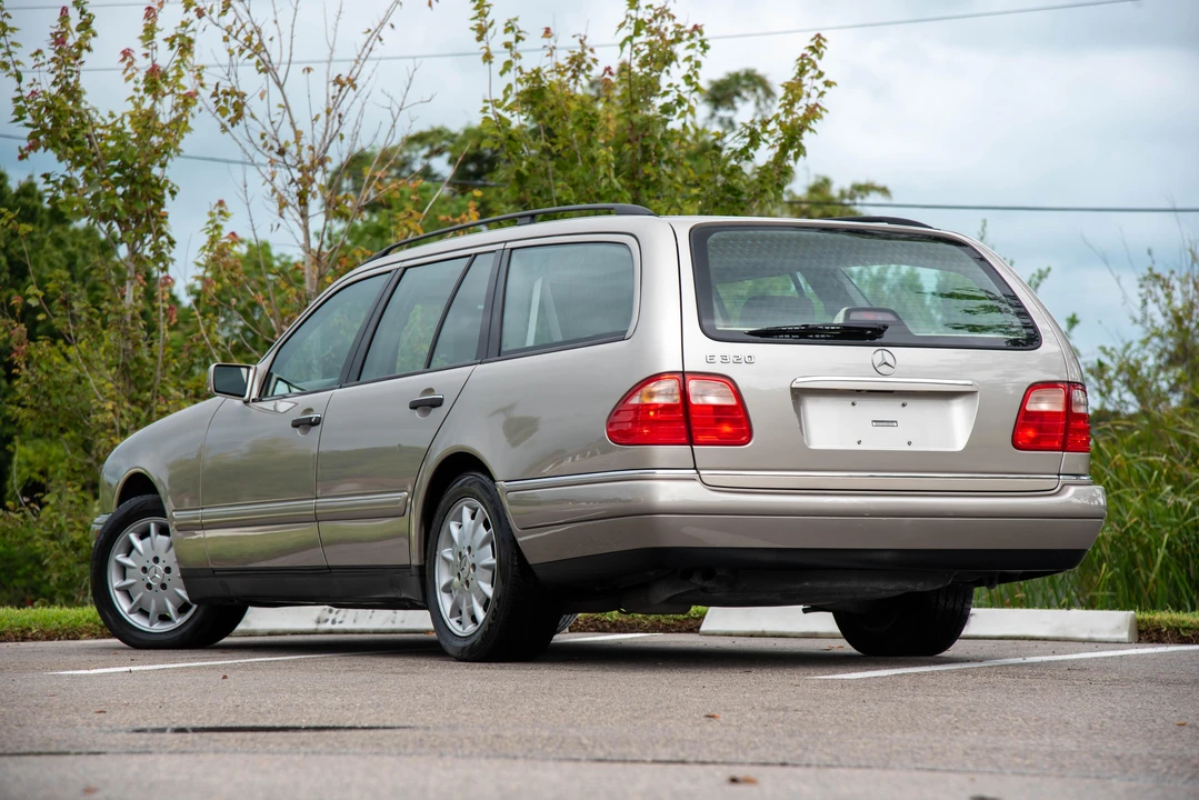 1999 Mercedes-Benz W210 E-Class - Image 3 of 31