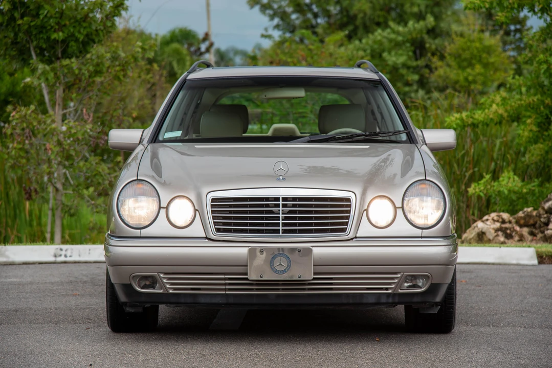 1999 Mercedes-Benz W210 E-Class - Image 2 of 31