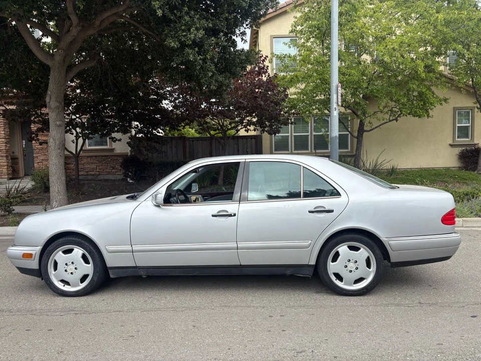 1999 Mercedes-Benz W210 E-Class - Image 4 of 9