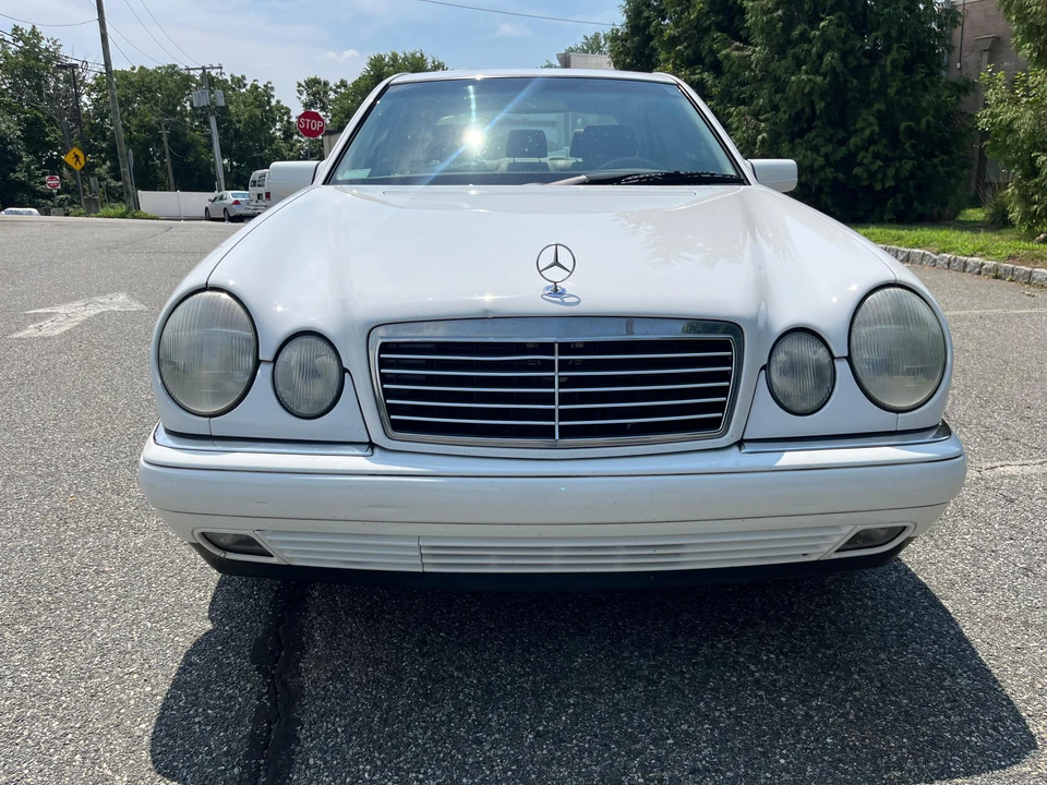 1999 Mercedes-Benz W210 E-Class - Image 11 of 31