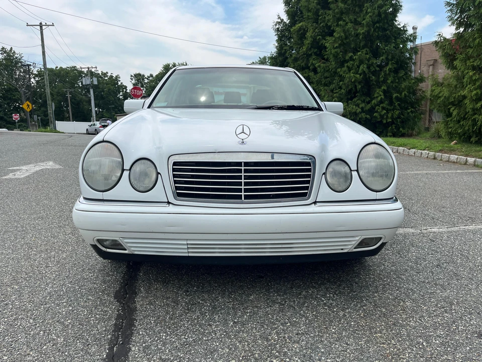 1999 Mercedes-Benz W210 E-Class - Image 9 of 31