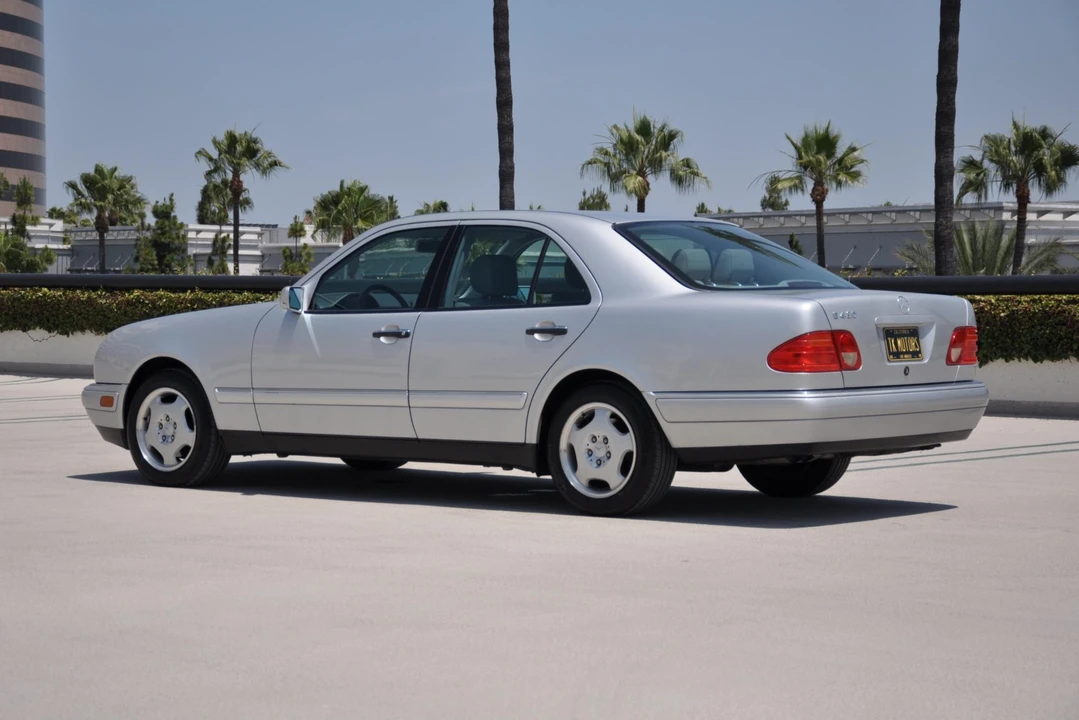 1999 Mercedes-Benz W210 E-Class - Image 13 of 31