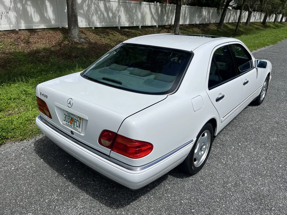 1999 Mercedes-Benz W210 E-Class - Image 10 of 31
