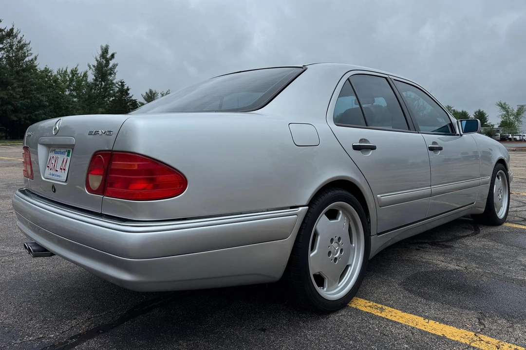 1999 Mercedes-Benz W210 E 36 & E 50 & E 55 & E 60 AMG - Image 4 of 31