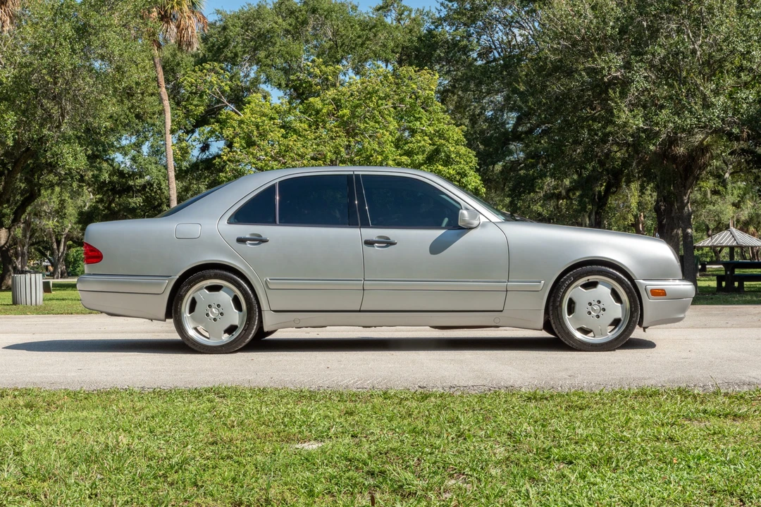 1999 Mercedes-Benz W210 E 36 & E 50 & E 55 & E 60 AMG - Image 5 of 31