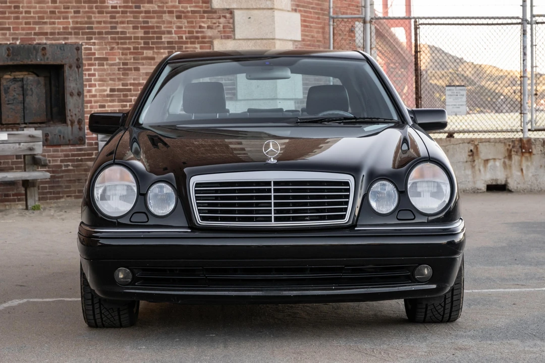 1999 Mercedes-Benz W210 E 36 & E 50 & E 55 & E 60 AMG - Image 2 of 31