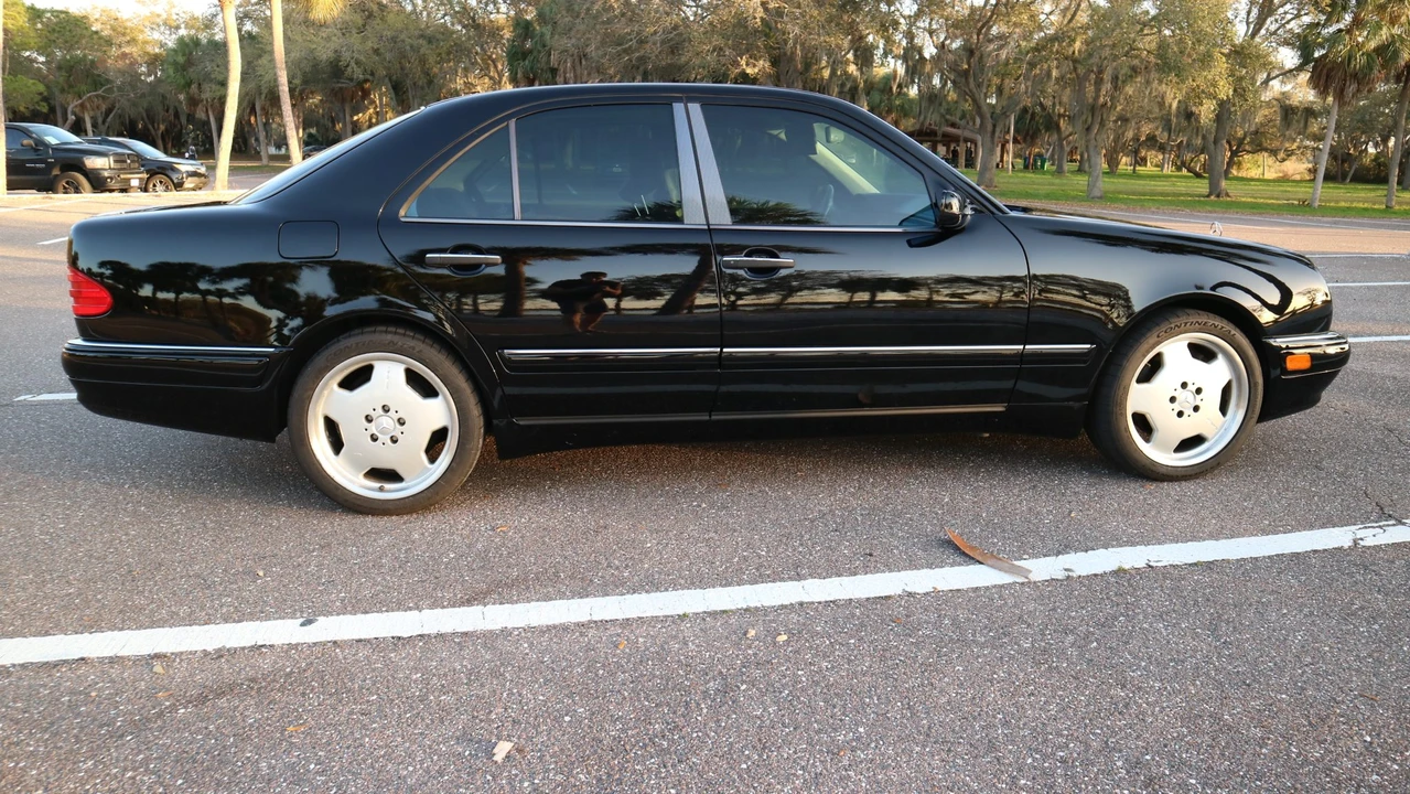 1999 Mercedes-Benz W210 E 36 & E 50 & E 55 & E 60 AMG - Image 23 of 31