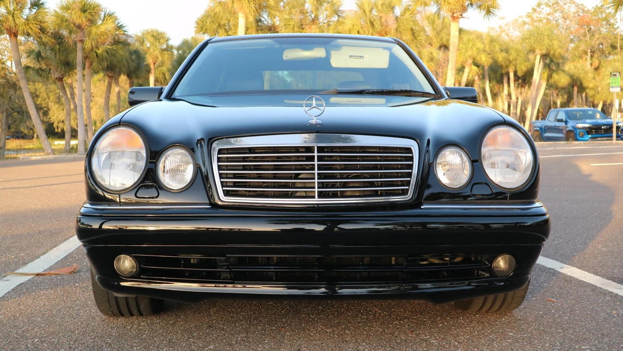 1999 Mercedes-Benz W210 E 36 & E 50 & E 55 & E 60 AMG - Image 2 of 31
