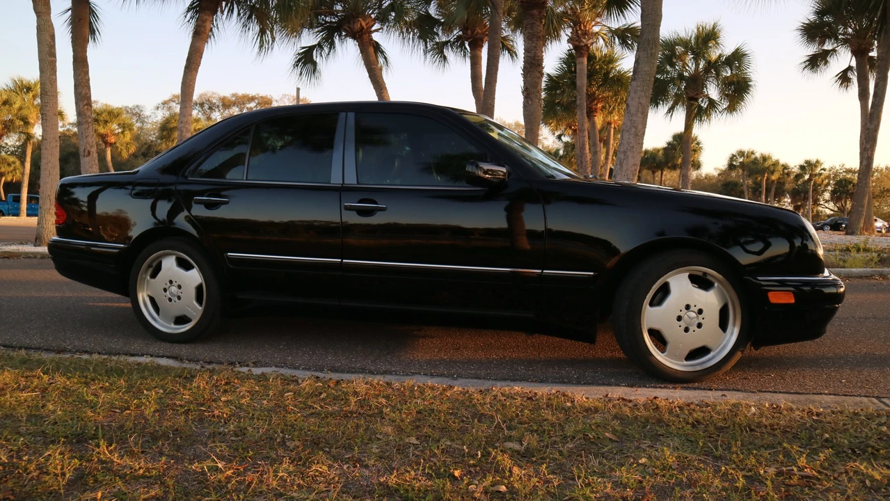 1999 Mercedes-Benz W210 E 36 & E 50 & E 55 & E 60 AMG - Image 25 of 31