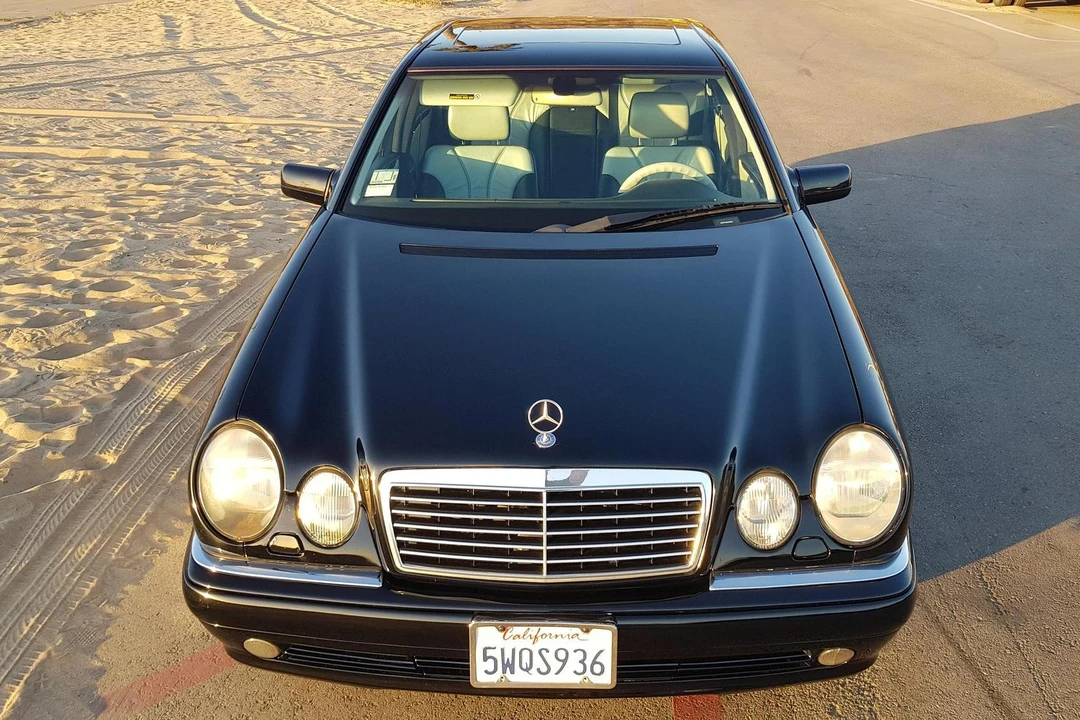 1999 Mercedes-Benz W210 E 36 & E 50 & E 55 & E 60 AMG - Image 2 of 31