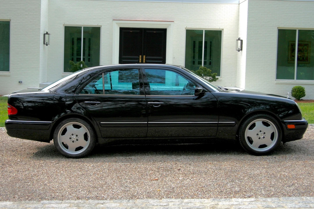 1999 Mercedes-Benz W210 E 36 & E 50 & E 55 & E 60 AMG - Image 3 of 31