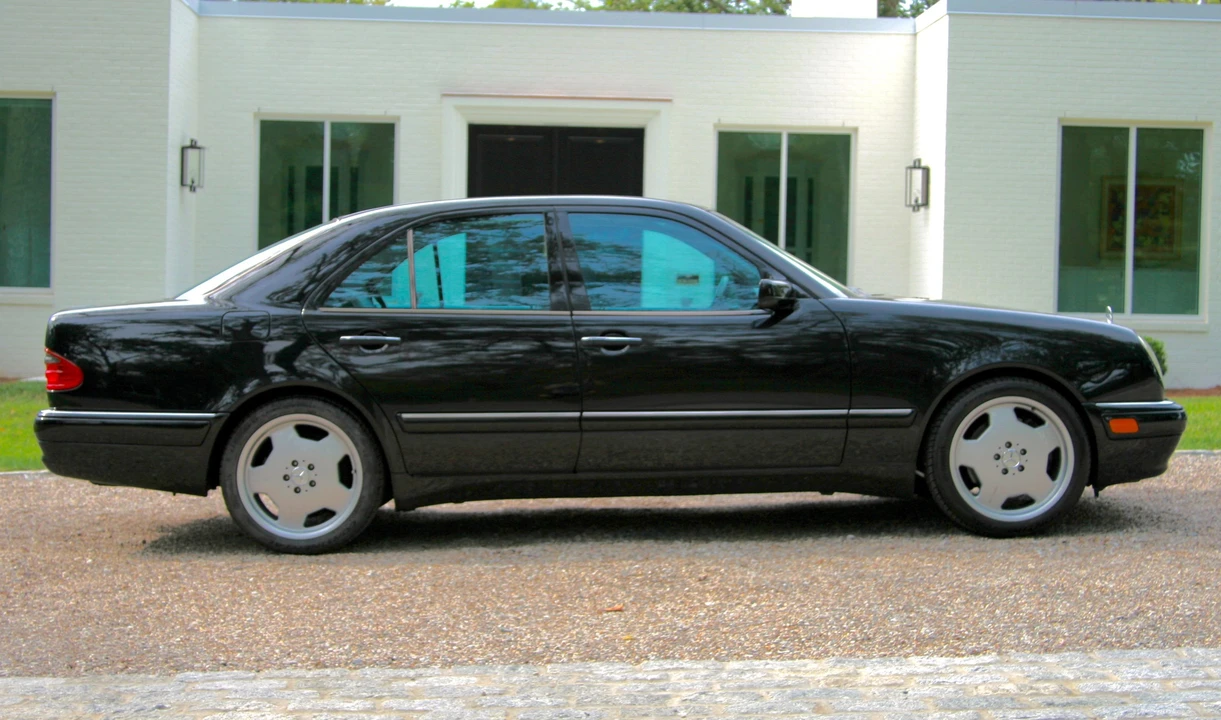 1999 Mercedes-Benz W210 E 36 & E 50 & E 55 & E 60 AMG - Image 18 of 31