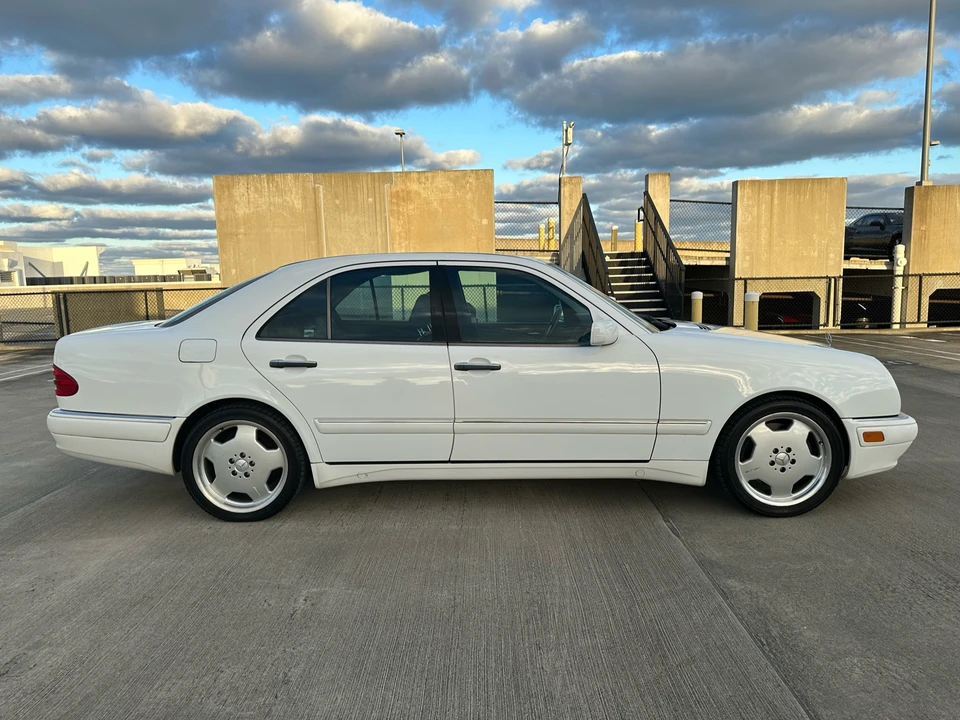 1999 Mercedes-Benz W210 E 36 & E 50 & E 55 & E 60 AMG - Image 24 of 31