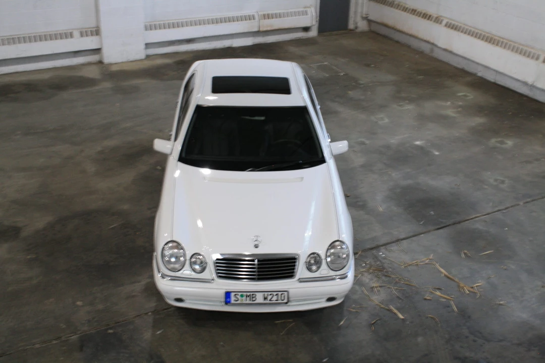 1999 Mercedes-Benz W210 E 36 & E 50 & E 55 & E 60 AMG - Image 4 of 31