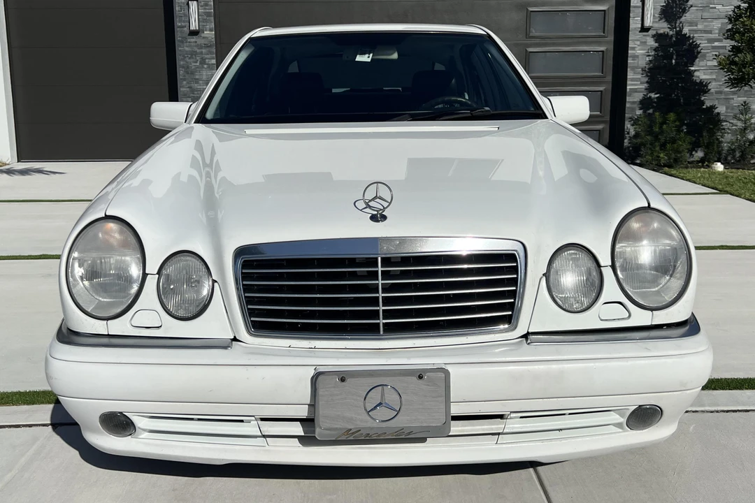 1999 Mercedes-Benz W210 E 36 & E 50 & E 55 & E 60 AMG - Image 2 of 31