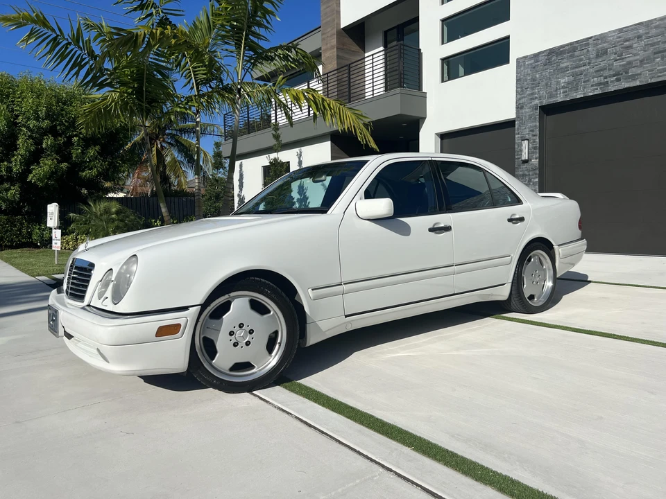 1999 Mercedes-Benz W210 E 36 & E 50 & E 55 & E 60 AMG - Image 13 of 31