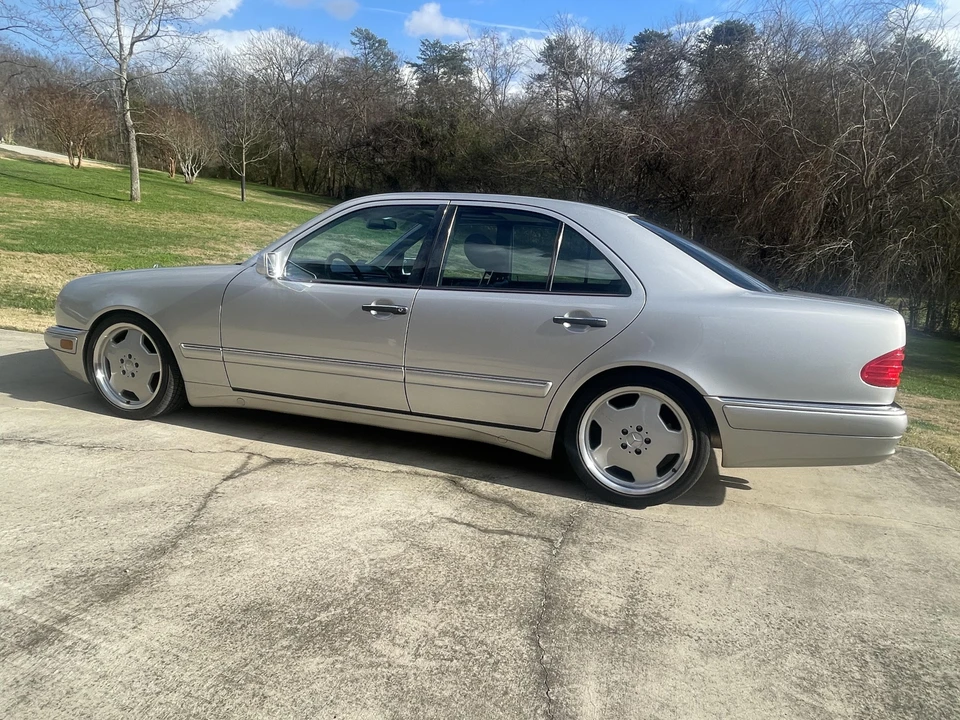 1999 Mercedes-Benz W210 E 36 & E 50 & E 55 & E 60 AMG - Image 11 of 31