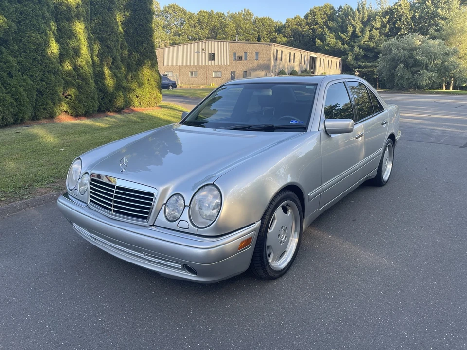 1999 Mercedes-Benz W210 E 36 & E 50 & E 55 & E 60 AMG - Image 2 of 31