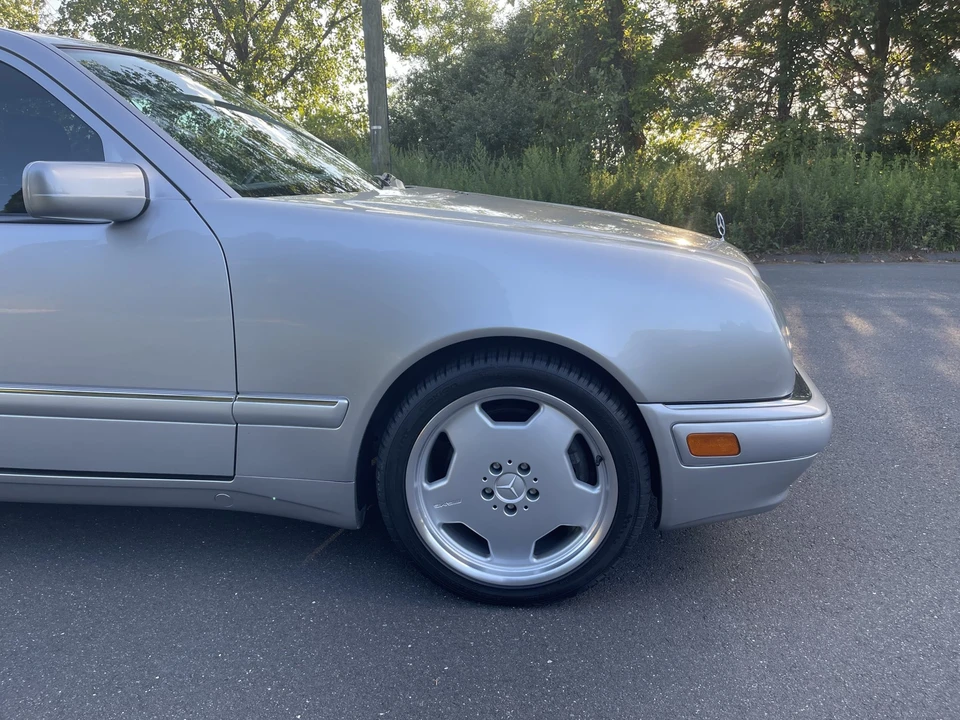 1999 Mercedes-Benz W210 E 36 & E 50 & E 55 & E 60 AMG - Image 25 of 31
