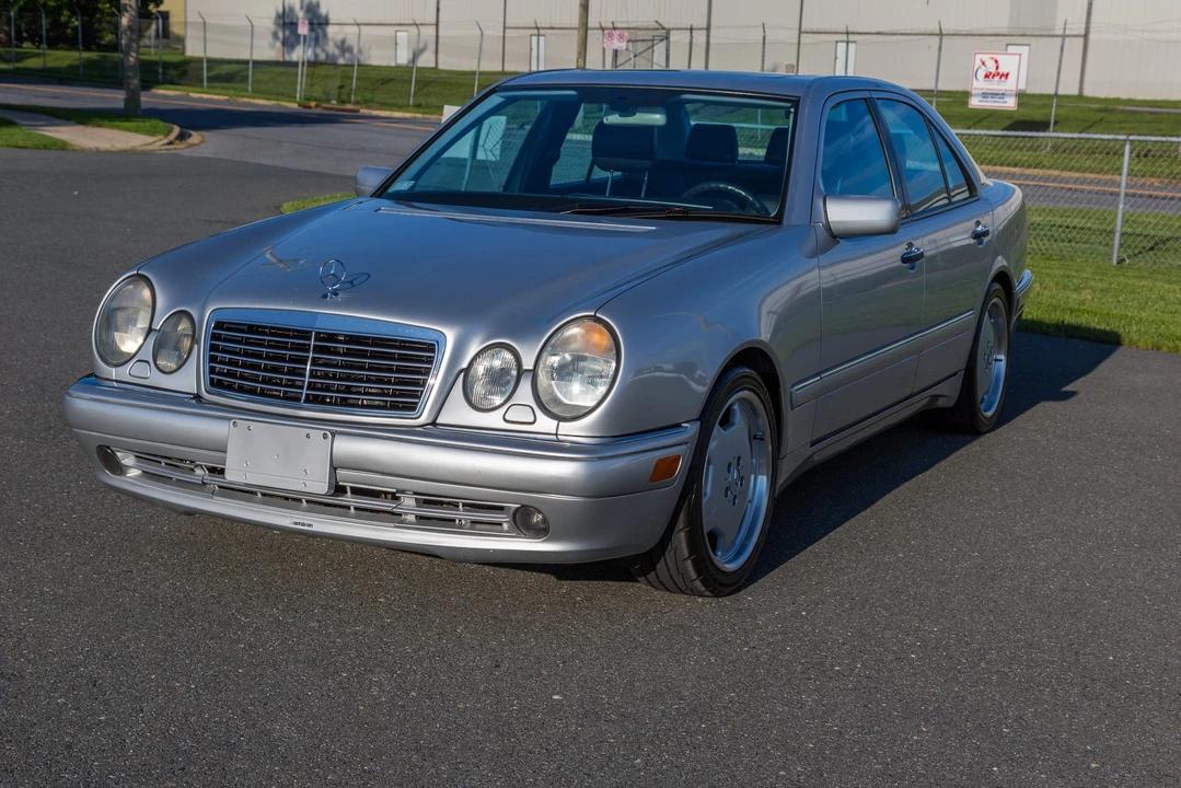 1999 Mercedes-Benz W210 E 36 & E 50 & E 55 & E 60 AMG - Image 10 of 31