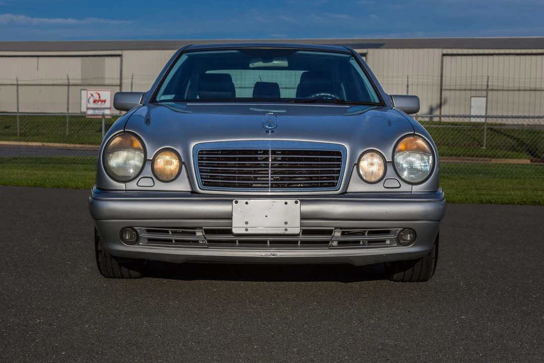 1999 Mercedes-Benz W210 E 36 & E 50 & E 55 & E 60 AMG - Image 8 of 31