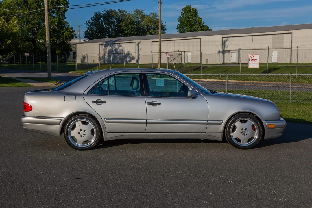 1999 Mercedes-Benz W210 E 36 & E 50 & E 55 & E 60 AMG - Image 20 of 31
