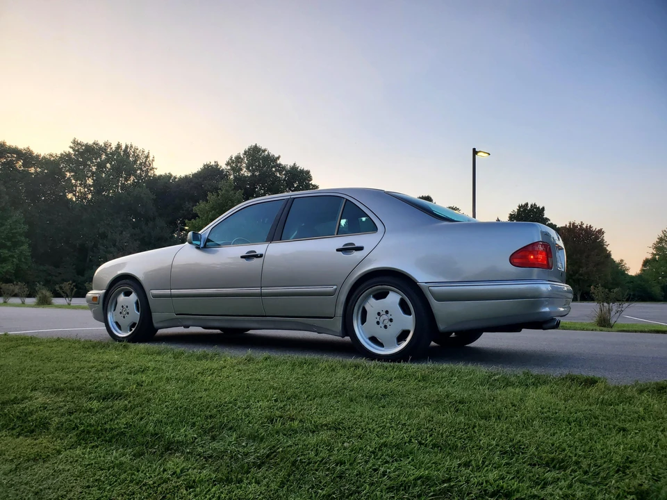 1999 Mercedes-Benz W210 E 36 & E 50 & E 55 & E 60 AMG - Image 9 of 31